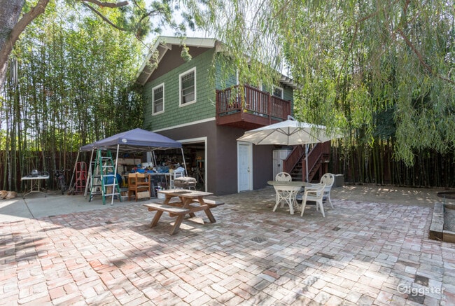 Backyard - 321 S Van Ness Ave