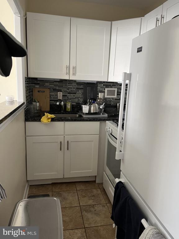 Foto del edificio - 922 24th St NW