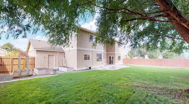 Foto del edificio - 301 S Quay St