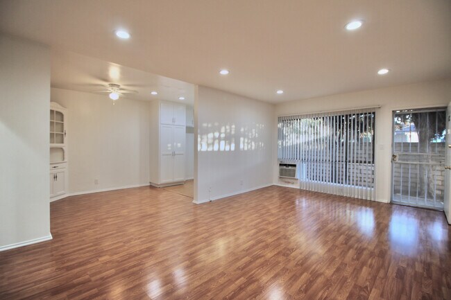 Foto del edificio - 3815 W Verdugo Ave