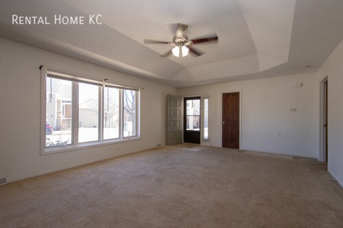 Foto del edificio - Ranch style duplex + big unfinished bsmt #...