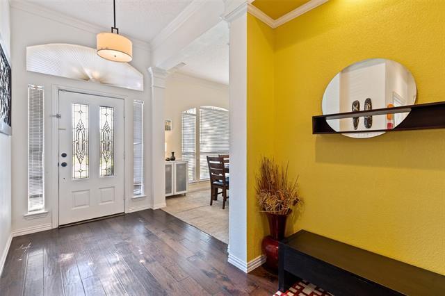 Foto del edificio - 407 Buttonwood Dr