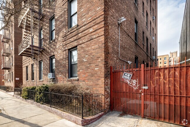 Building Photo - 8825 Merrick Blvd