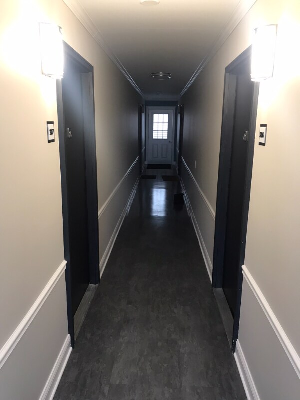 Foto del edificio - 105 N Elm St