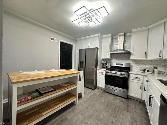 Building Photo - 1536 Sword Dancer Dr