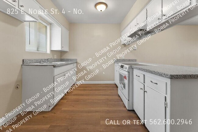 Building Photo - 825 E Noble Ave