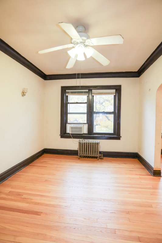 Foto del edificio - 2039 W Wellington Ave