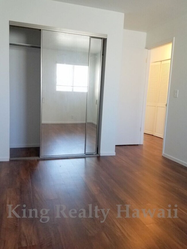 Foto del edificio - ** VERY CLEAN & RECENTLY UPGRADED 2 br / 1...