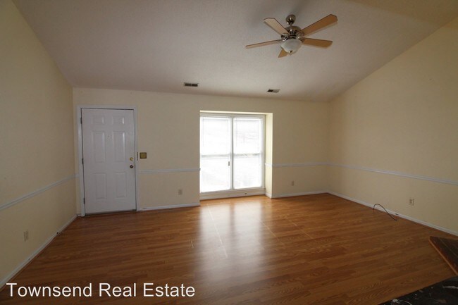 Building Photo - 142 Homeplace Ct