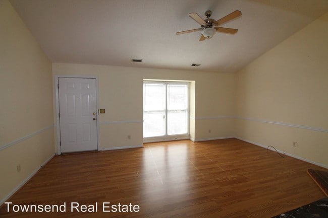 Foto del edificio - 142 Homeplace Ct