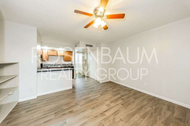 Foto del edificio - 6320 N 16th St