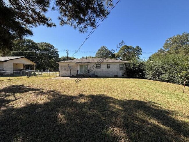 Foto del edificio - 1116 Southeastern Ave