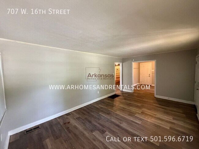 Foto del edificio - 707 W 16th St