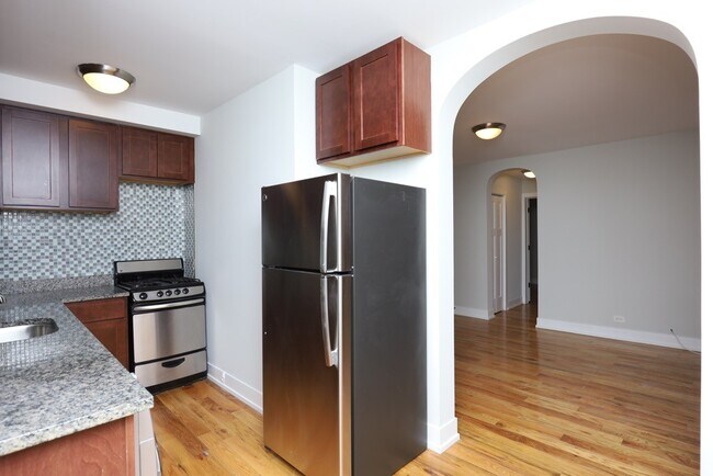 Foto del edificio - 553 W Arlington Pl