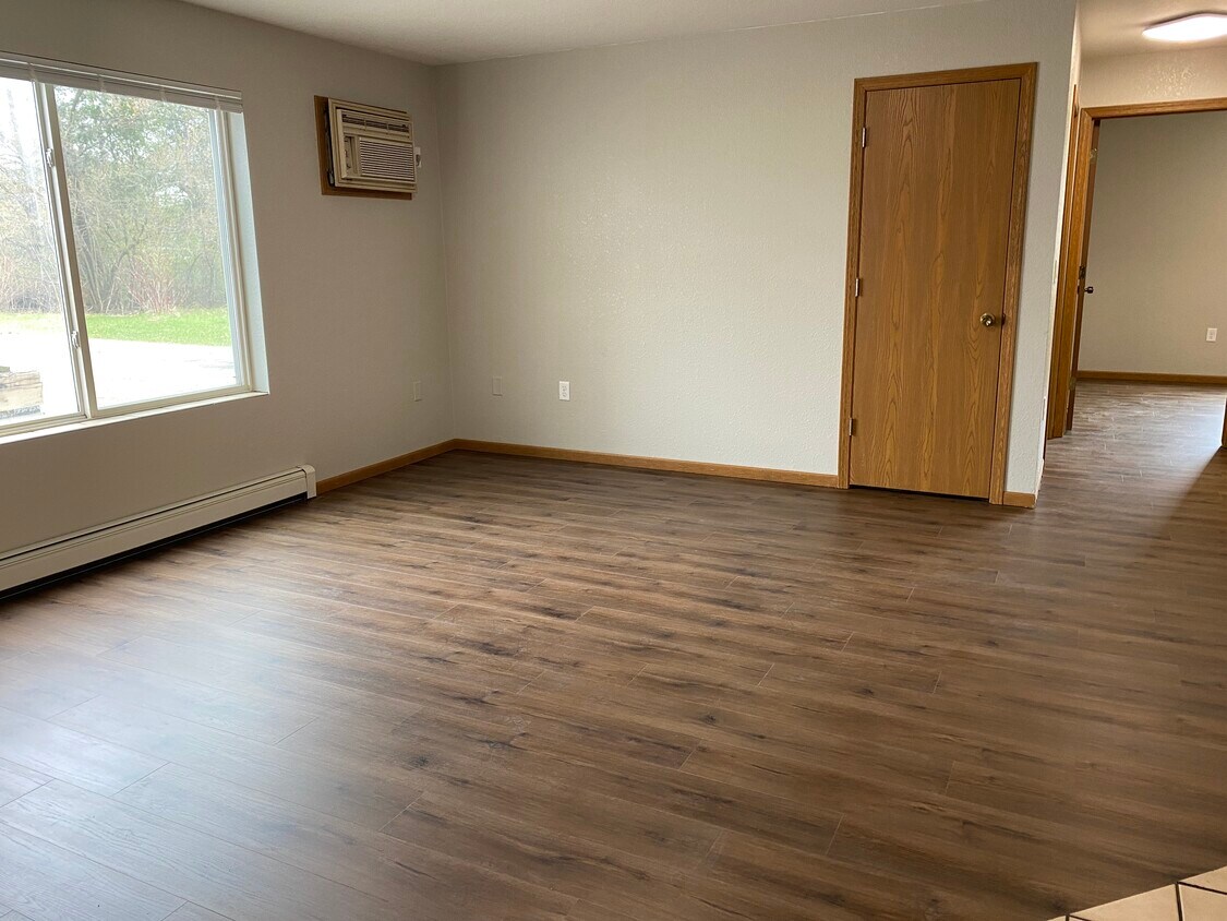 Living Room - 3050 Wilson Ave