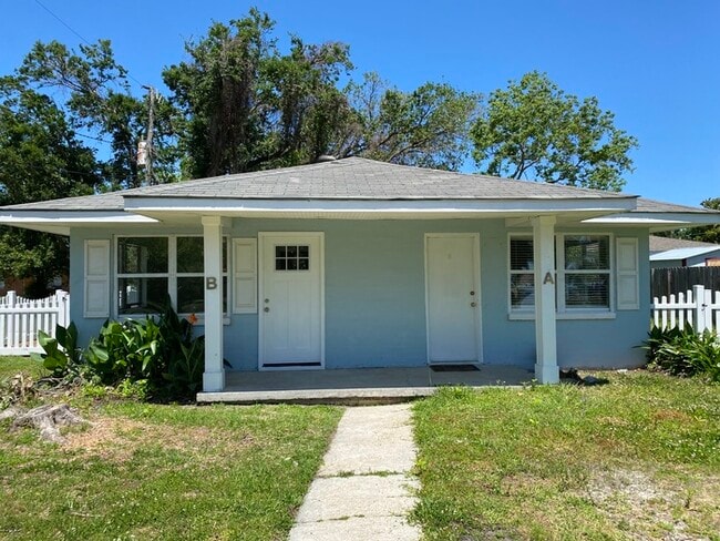 Building Photo - Beautiful 1/1 Duplex in Biloxi, MS