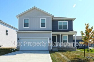 Building Photo - 5607 153rd St