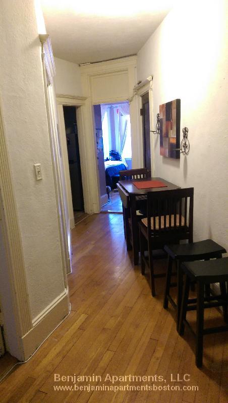 Foto del edificio - 463 Park Dr