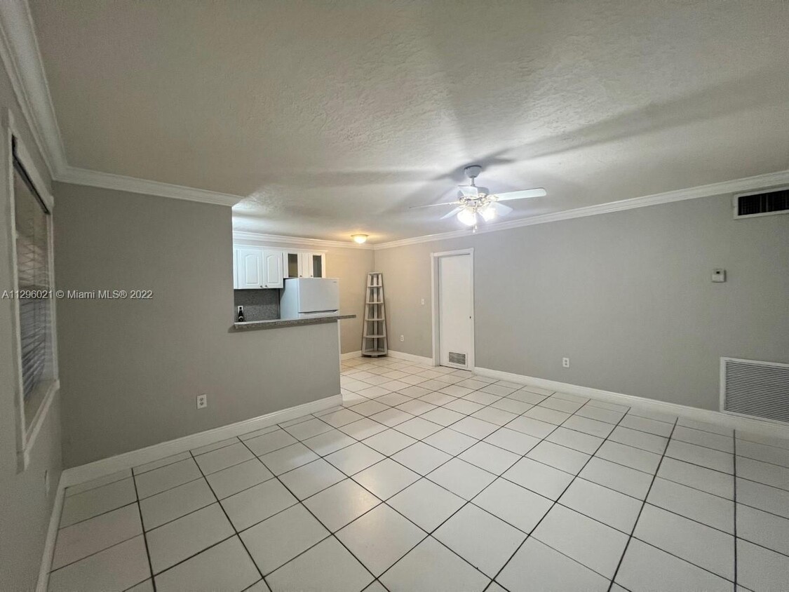 3837 SW 79th Ave Unit 3837A, Miami, FL 33155 - Room for Rent in Miami ...