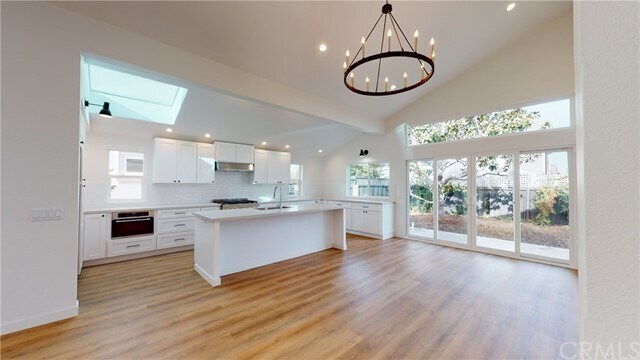Building Photo - 1818 Port Westbourne Pl