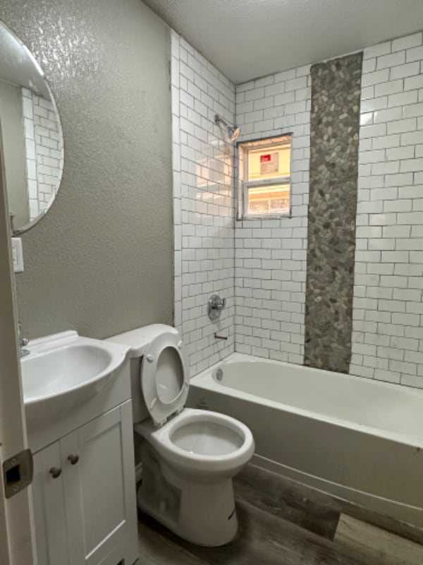 Foto del edificio - 8709 Lawson St