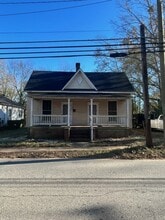 Building Photo - 230 Reynolds Ave