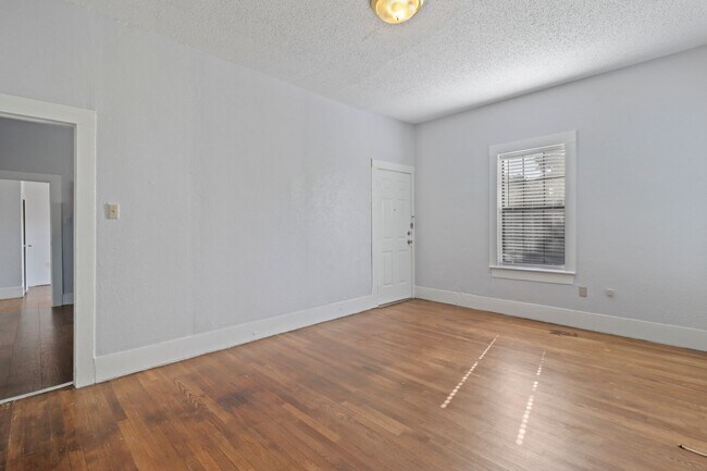 Foto del edificio - 516 Mill St