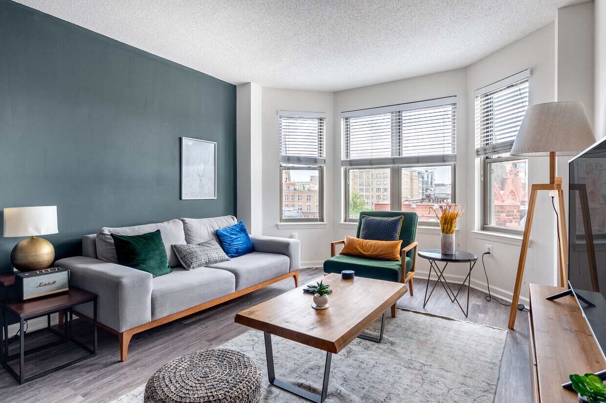 Foto principal - Andover House, 1200 14th St NW