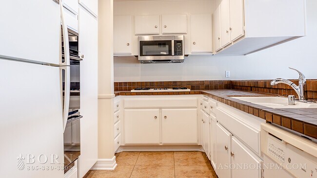 Building Photo - 619 Indian Wells Ln