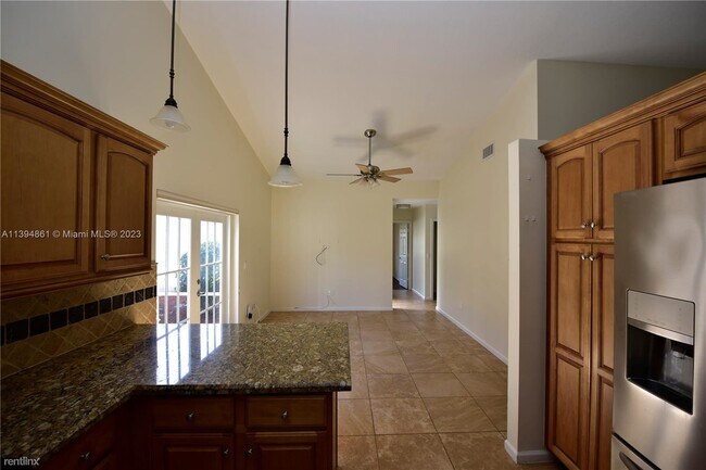 Foto del edificio - 3 br, 2 bath House - 10687 Pebble Cove Ln ...
