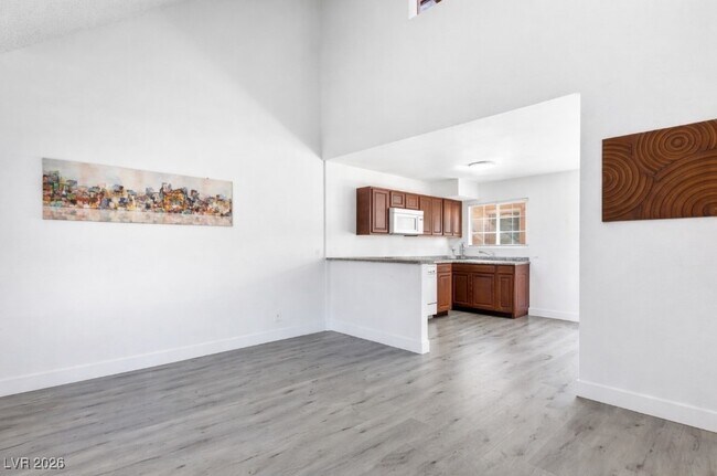 Foto del edificio - 5128 Garden Ln