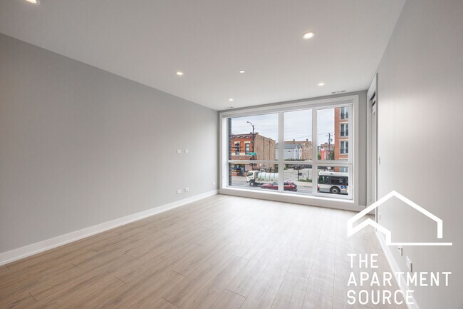 Foto del edificio - 2354 W Polk St