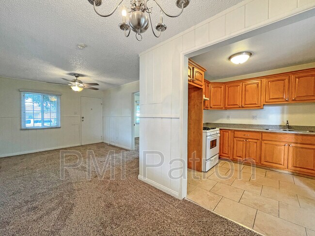 Building Photo - 5502 Linden Ave