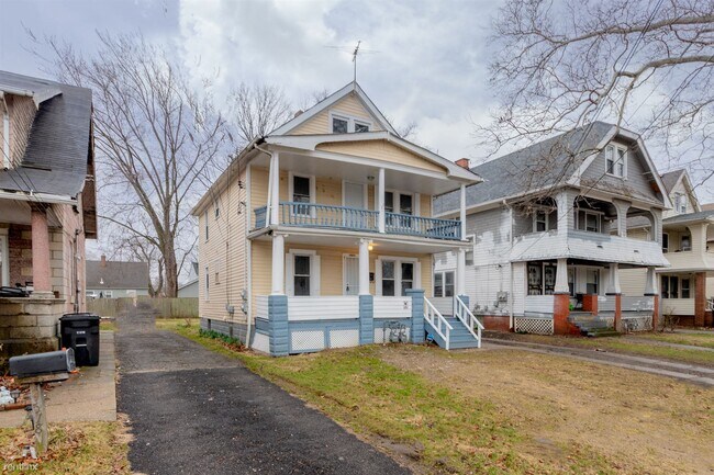 Foto del edificio - 2 br, 1 bath House - 14512 Westropp Avenue