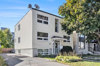 Building Photo - 72 Jolliet Ave