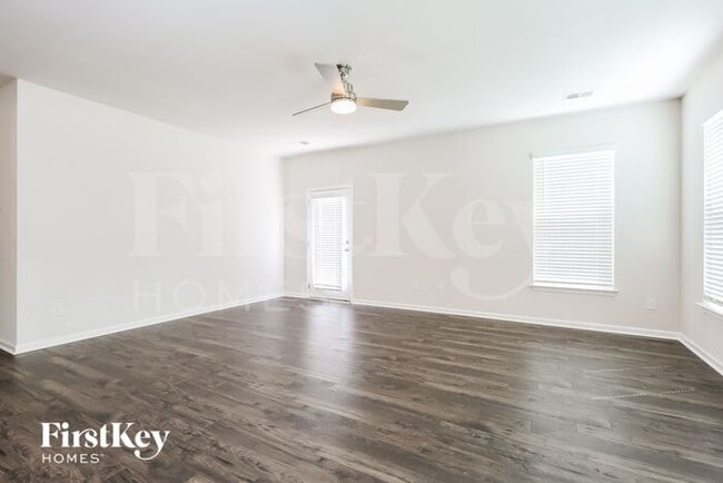 Building Photo - 446 Yoshino Cherry Dr