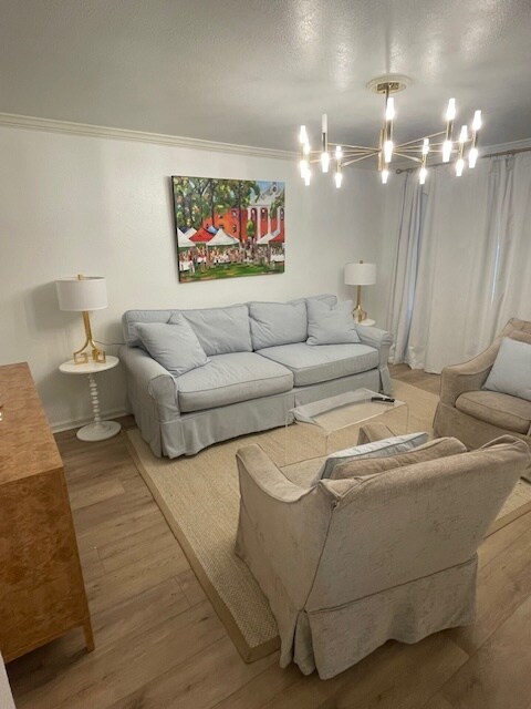 Foto del edificio - 606 Park Ln