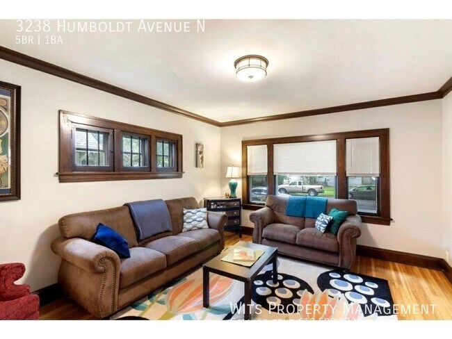 Foto del edificio - 3238 N Humboldt Ave