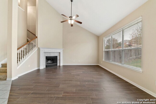 Foto del edificio - 25811 Copperas Ln