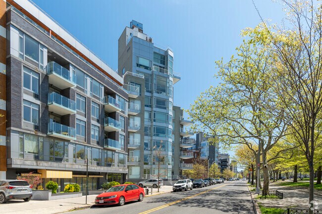 Foto del edificio - 524 Manhattan Ave