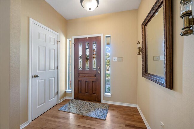 Foto del edificio - 303 Tellus St