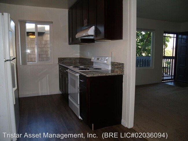 Foto del edificio - 252 Acacia Ave