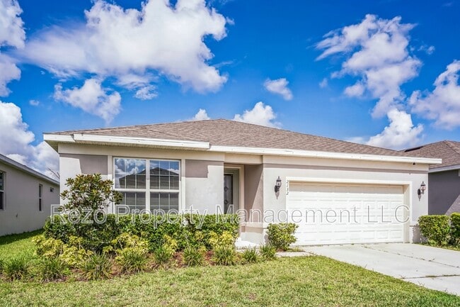 Photo - 2132 Live Oak Lake Rd House