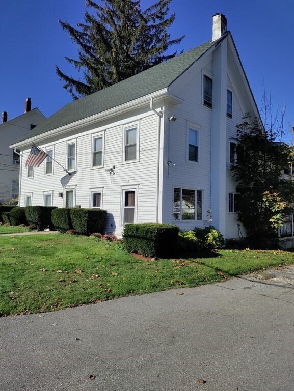 167 W Main St Unit 1, Marlborough, MA 01752 Room for Rent in