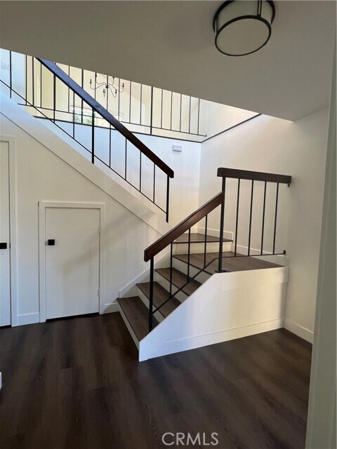 Foto del edificio - 2936 Briarwood Dr
