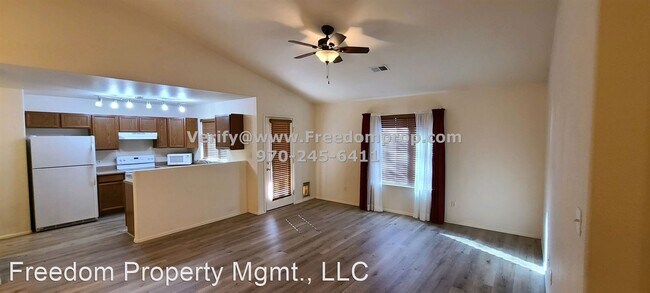 Building Photo - 3 br, 2 bath House - 777 Oxford Ct
