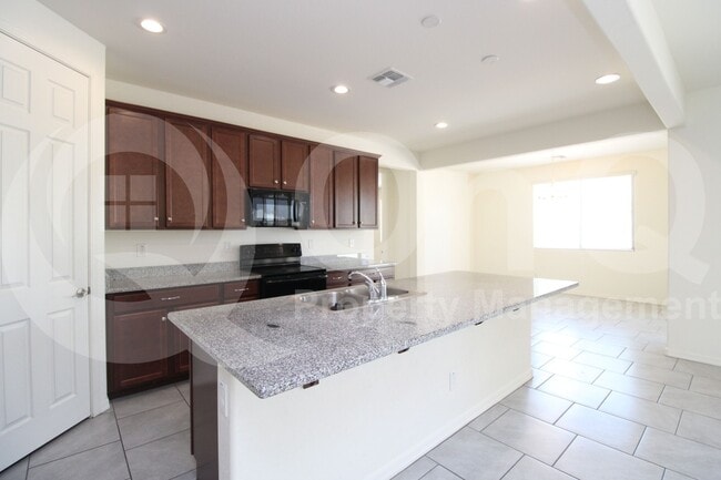 Building Photo - 16090 W Shaw Butte Dr