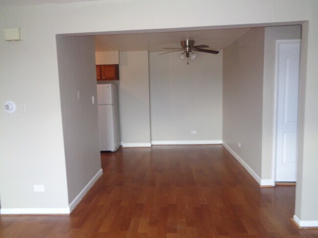 Foto del edificio - 5740 108th St