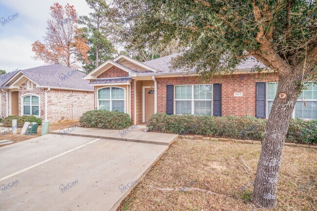 Foto del edificio - 1612 Stanley Drive