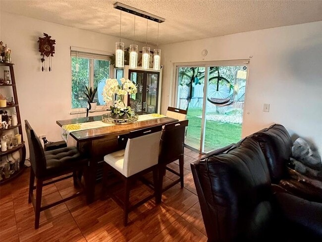 Foto del edificio - 10261 SW 169th St